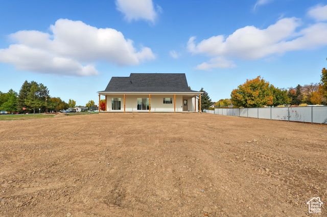 76 W 200 S, Hyde Park, UT 84318