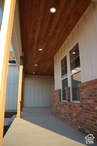 76 W 200 S, Hyde Park, UT 84318