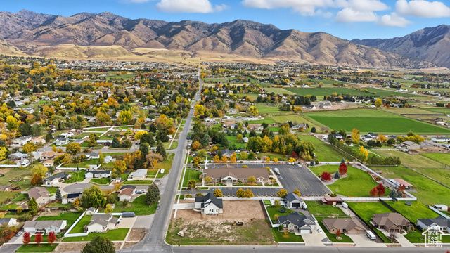76 W 200 S, Hyde Park, UT 84318