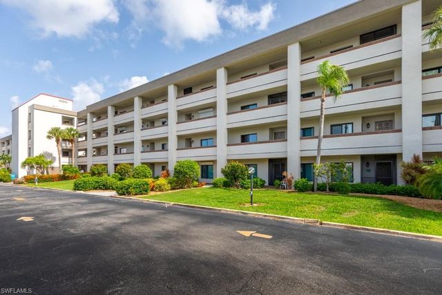 7402 Lake Breeze DR # 114, Fort Myers, FL 33907