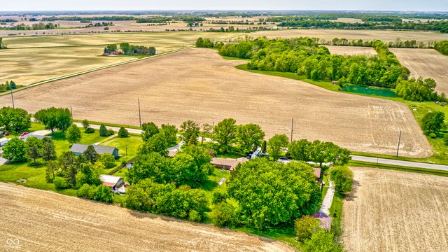 5827 S INDIANA 75, Jamestown, IN 46147