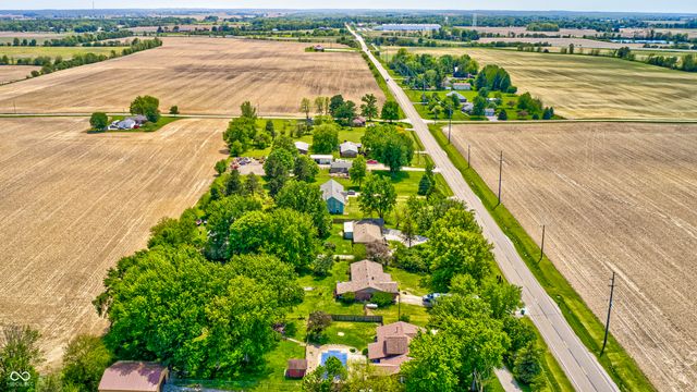 5827 S INDIANA 75, Jamestown, IN 46147