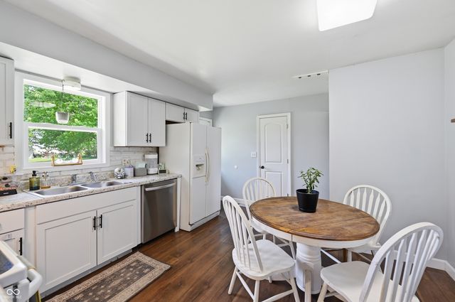 5827 S INDIANA 75, Jamestown, IN 46147