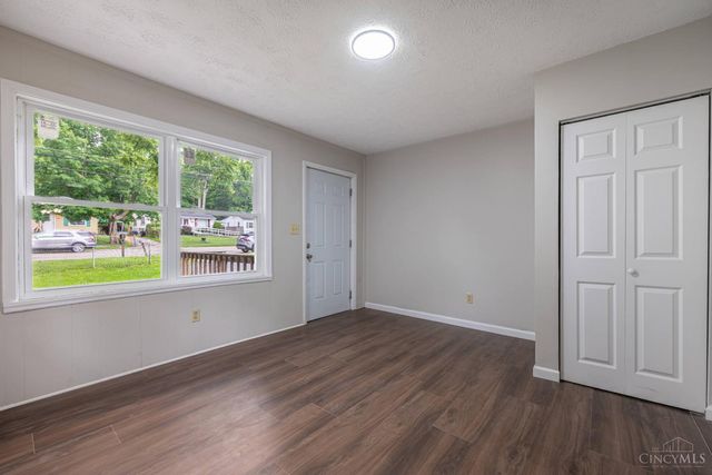 4015 Vannest Avenue, Middletown, OH 45042