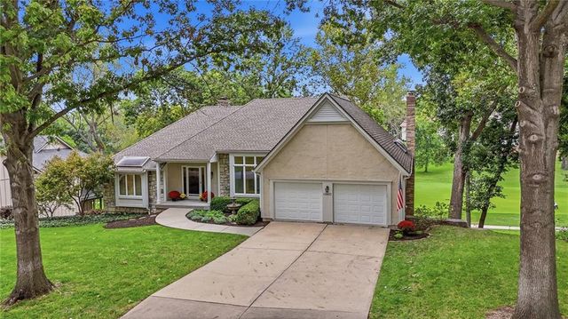 12637 Pawnee Lane, Leawood, KS 66209
