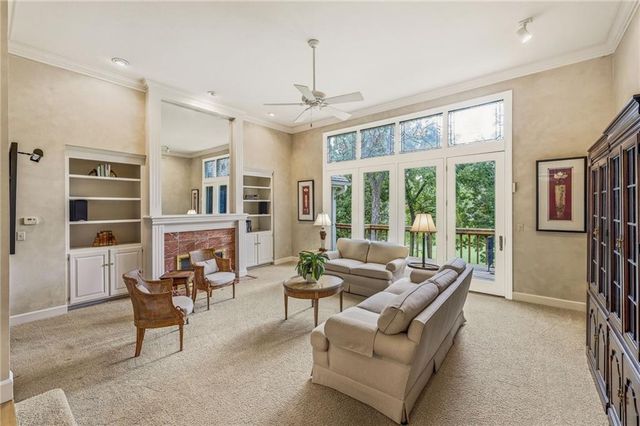 12637 Pawnee Lane, Leawood, KS 66209