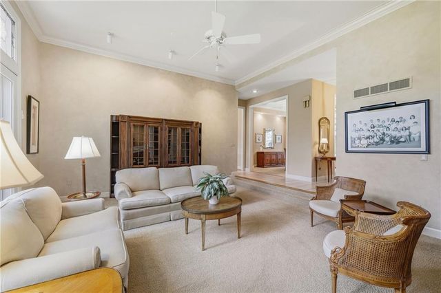 12637 Pawnee Lane, Leawood, KS 66209