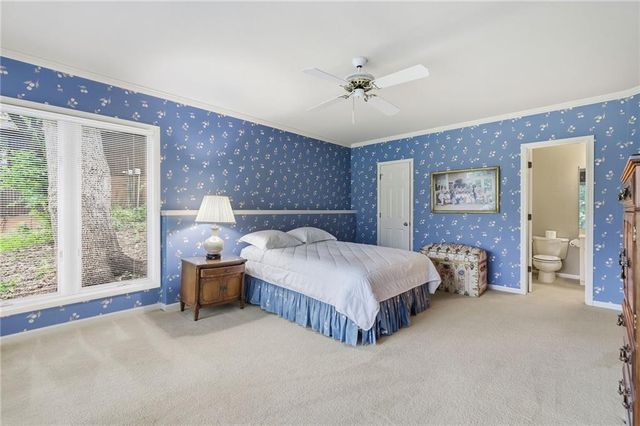 12637 Pawnee Lane, Leawood, KS 66209