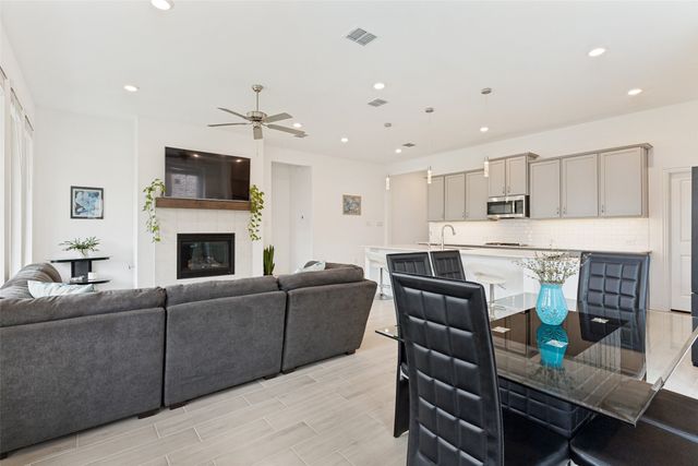 1153 Canuela Way, Justin, TX 76247