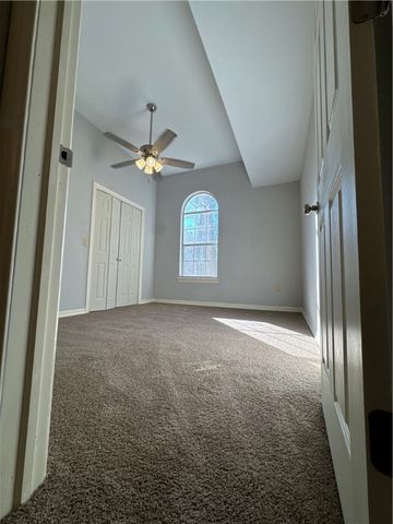 3341 Wyman Road, Fayetteville, AR 72701