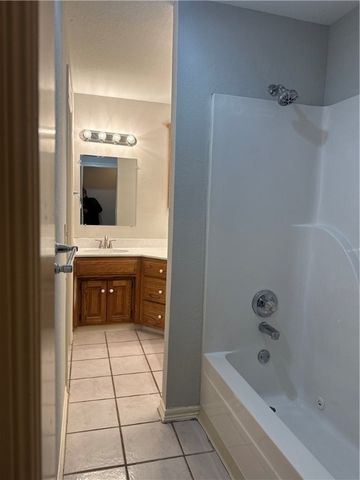 3341 Wyman Road, Fayetteville, AR 72701