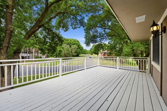 7522 Zinnia Way, Maple Grove, MN 55311