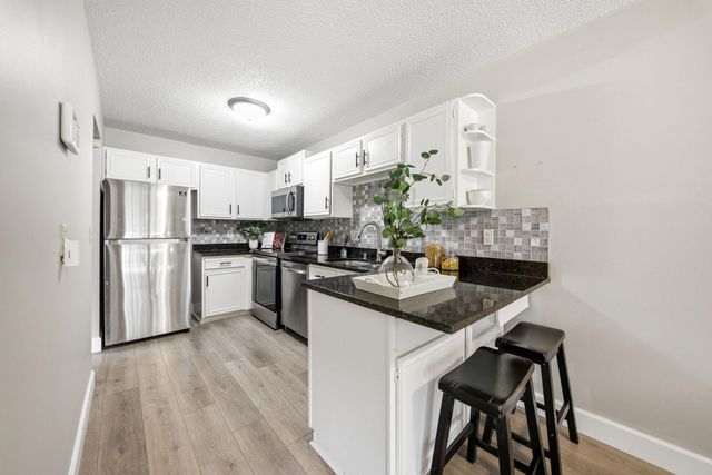 7522 Zinnia Way, Maple Grove, MN 55311