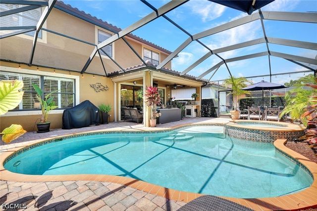 9312 River Otter DR, Fort Myers, FL 33912