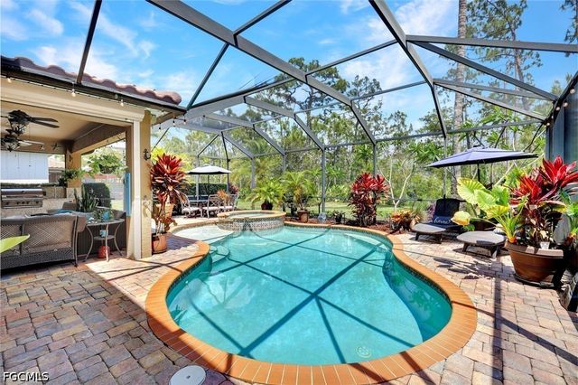 9312 River Otter DR, Fort Myers, FL 33912
