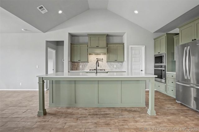 31316 E 65th Place S, Broken Arrow, OK 74014