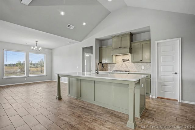 31316 E 65th Place S, Broken Arrow, OK 74014