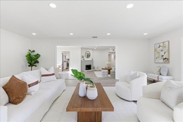 6190 Bellhaven Place, Newark, CA 94560