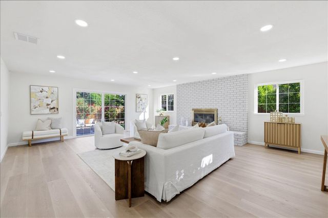 6190 Bellhaven Place, Newark, CA 94560