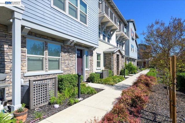 3910 Scottfield St, Dublin, CA 94568