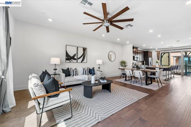 3910 Scottfield St, Dublin, CA 94568