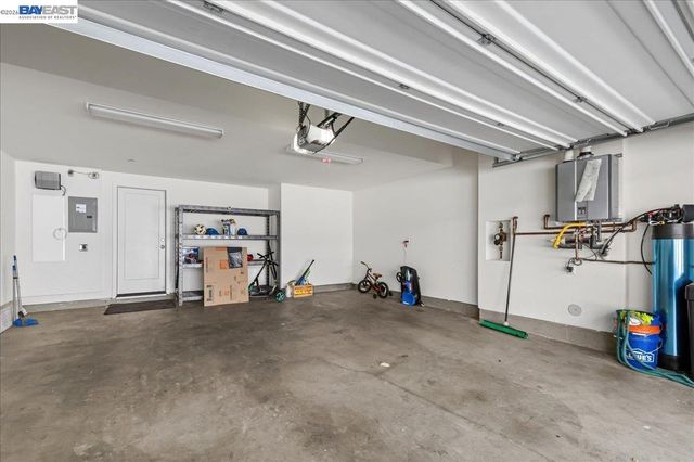 3910 Scottfield St, Dublin, CA 94568