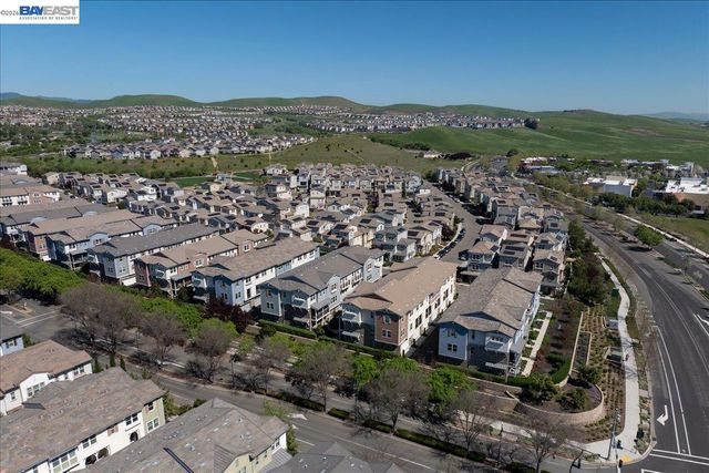 3910 Scottfield St, Dublin, CA 94568