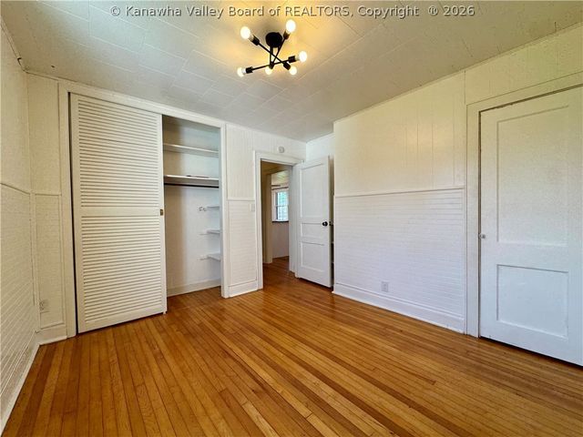 2519 Lincoln Avenue, St Albans, WV 25177