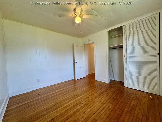 2519 Lincoln Avenue, St Albans, WV 25177