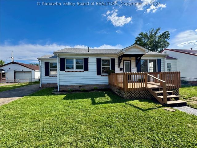 2519 Lincoln Avenue, St Albans, WV 25177