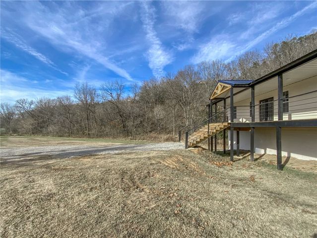 304 Crockett Lane, Norfork, AR 72658