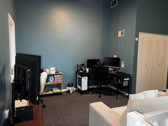 36 Meadow Pond Drive M, Leominster, MA 01453