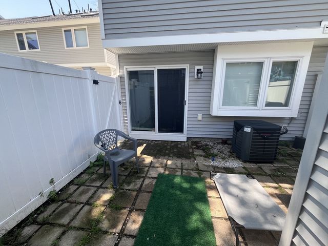 36 Meadow Pond Drive M, Leominster, MA 01453