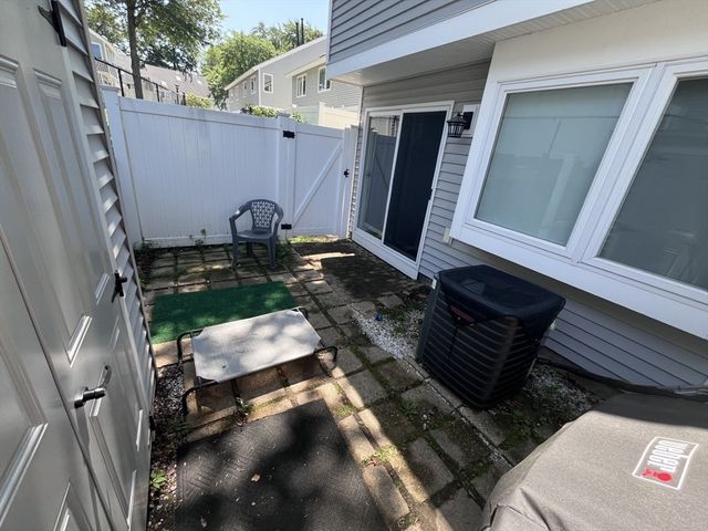 36 Meadow Pond Drive M, Leominster, MA 01453
