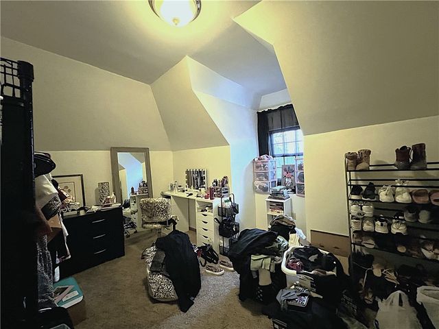 304 Rhodes Place, New Castle, PA 16101