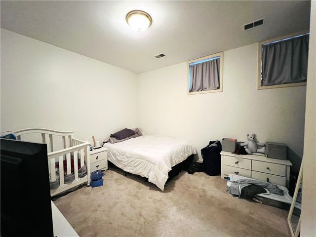 304 Rhodes Place, New Castle, PA 16101