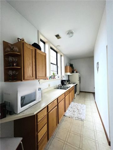 304 Rhodes Place, New Castle, PA 16101