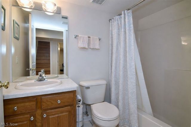 2997 Country Club Lane, Twinsburg, OH 44087
