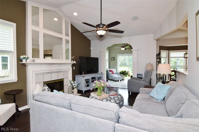 2997 Country Club Lane, Twinsburg, OH 44087