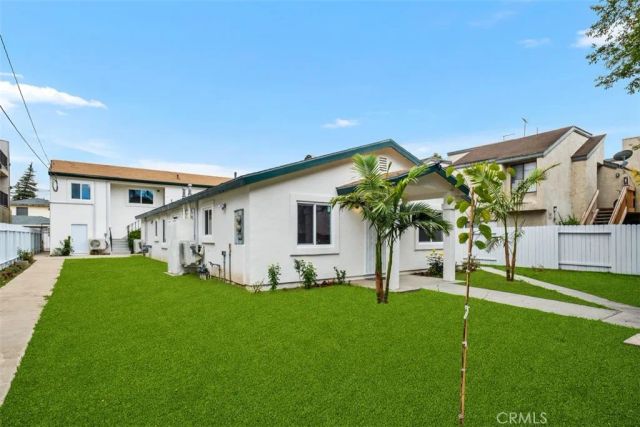 1009 N N Parton, Santa Ana, CA 92701
