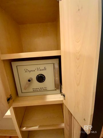 32529 Lakeview Circle, Loxley, AL 36551