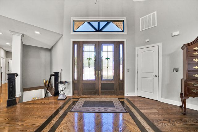 152 Windward Pointe DR, Moneta, VA 24121