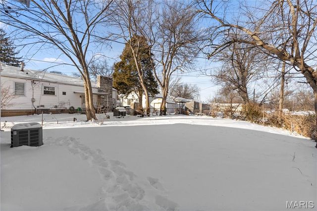 9201 Guthrie Avenue, Woodson Terrace, MO 63134