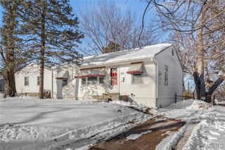 9201 Guthrie Avenue, Woodson Terrace, MO 63134