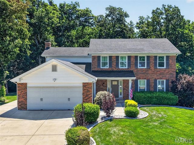 874 Sugar Hill Drive, Manchester, MO 63021