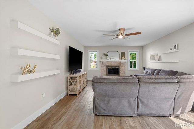 874 Sugar Hill Drive, Manchester, MO 63021