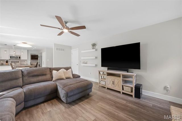 874 Sugar Hill Drive, Manchester, MO 63021