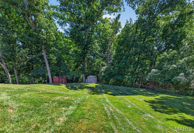 874 Sugar Hill Drive, Manchester, MO 63021