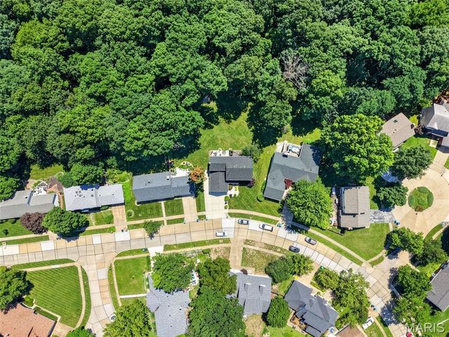 874 Sugar Hill Drive, Manchester, MO 63021