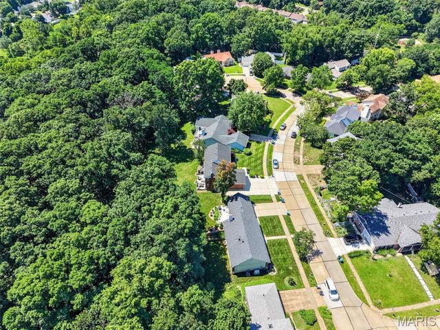 874 Sugar Hill Drive, Manchester, MO 63021
